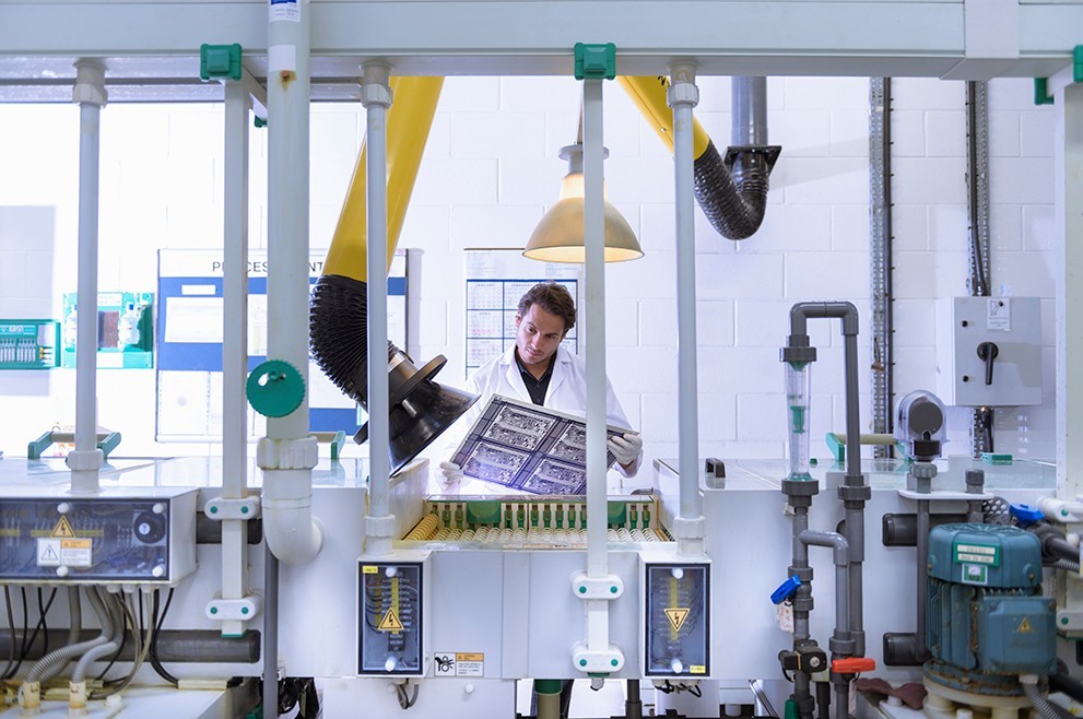 GFVD/ GXVG VSD CENTRIFUGAL CHILLER_1